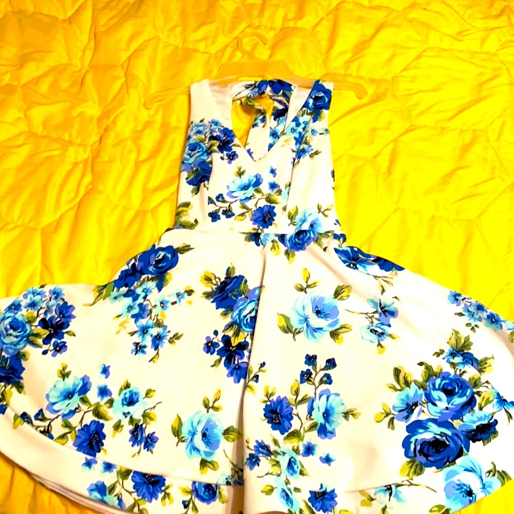 Short party dress